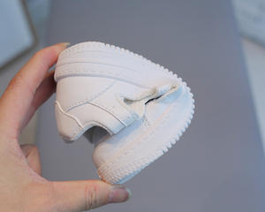Nouvelles chaussures d'été blanches pour enfants <span class=keywords><strong>Sandales</strong></span> à la mode pour filles et garçons <span class=keywords><strong>Sandales</strong></span> décontractées antidérapantes à semelle souple Chaussures pour enfants - Product Image 6