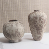Vase en céramique artisanal de style Wabi-Sabi, rustique, antique, rétro, décoration d'intérieur, artisanat, fait main, écologique, personnalisable