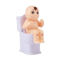 Jouet humanoïde en plastique durable de jouet de blague de toilette de fête de garçons et d'enfants avec l'astuce de jet d'eau jouet de bâillon de nouveauté