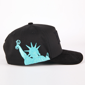 หมวกเบสบอลแฟชั่นขายส่ง ซับในผ้าซาติน แต่งหนังกลับ ปักโลโก้ 3 มิติ ประดับโลโก้ด้วยคริสตัล หมวกกีฬาเบสบอล - Product Image 4