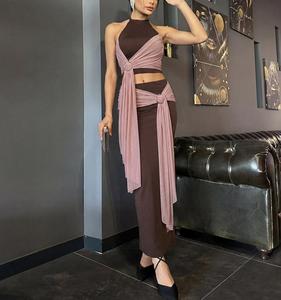 Nuovo Stile <span class=keywords><strong>Set</strong></span> <span class=keywords><strong>Coordinato</strong></span> Formale da Donna con Gonna Lunga e Schiena Scoperta, Vendita all'Ingrosso alla Moda - Product Image 3