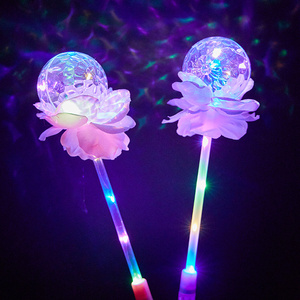 Nuovo bastone luminoso di proiezione del loto portatile lanterna per il nuovo anno di natale di Halloween Flash bastone magico palla ad aria - Product Image 3