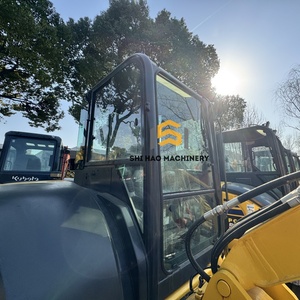 Excavatrice sur chenilles Komatsu PC35 d'occasion, presque neuve, importée du Japon, pour usage agricole et domestique, 3 tonnes, prête à l'emploi - Product Image 1