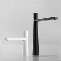 Prix d'usine Mélangeur d'évier de salle de bain Robinet de lavabo Couleur blanche Robinets d'eau Design moderne Logo personnalisé