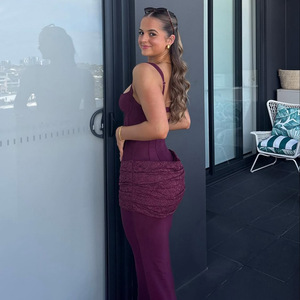 Elegante Vestido Maxi sin Tirantes con Cintura Natural, Espalda Descubierta y Encaje, Vestido de Noche de Color Liso - Product Image 1