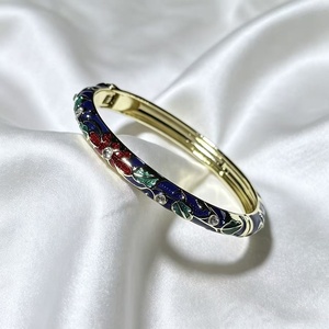 Wholesale Women's Vintage Palace Wind Opening Stacked Charm Bracelet Gold Plated Fresh <b>Sweet</b> Color Dripping Oil Enamel Petal - Product Image 3