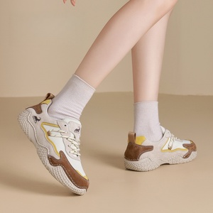 Chaussures décontractées plates antidérapantes pour femmes, nouvelles chaussures en cuir polyvalentes à lacets, toutes saisons - Product Image 3