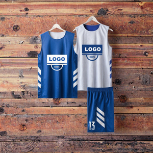 ชุดบาสเก็ตบอลสีน้ำเงินแบบกำหนดเองสำหรับ OEM ไซส์พลัส ดีไซน์ผ้าตาข่ายระบายอากาศ พิมพ์ลายดิจิทัลล่าสุด ลวดลายปักคริสตัลแบบซักได้ - Product Image 3
