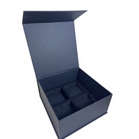 Boîte d'emballage cadeau personnalisée en carton noir mat avec lamination mate et gaufrage pour cadeaux de luxe