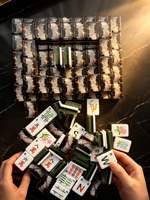 Tuiles de Mahjong Personnalisées en Gros, Texture Acrylique Marbre Noir Doré, Ensemble Complet de Mahjong Américain, Accessoires de Tables de Mahjong Assortis