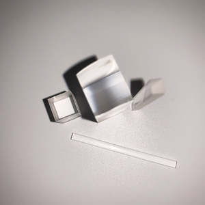 Revêtement BBAR Lentille cylindrique convexe asphérique concave BK7 de 700 à 900nm pour collimation à axe rapide - Product Image 3