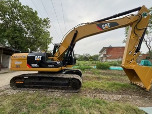 EXCAVATRICE D'OCCASION CAT320D2L/EXCAVATRICE D'OCCASION DE HAUTE QUALITÉ EN BON ÉTAT CAT 320D2L EN VENTE - Product Image 2