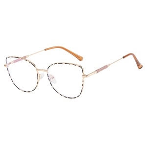 <span class=keywords><strong>Occhiali</strong></span> Anti Luce Blu per Donne, <span class=keywords><strong>Montatura</strong></span> Cat Eye alla Moda, <span class=keywords><strong>Occhiali</strong></span> <span class=keywords><strong>da</strong></span> <span class=keywords><strong>Vista</strong></span> per Miopia, <span class=keywords><strong>Montatura</strong></span> <span class=keywords><strong>Trasparente</strong></span> per Computer, <span class=keywords><strong>Occhiali</strong></span> <span class=keywords><strong>da</strong></span> <span class=keywords><strong>Vista</strong></span> su Prescrizione - Product Image 1
