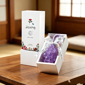 Jabón Artesanal Transparente con Motivo de Uva de 200g, Jabón en Barra con Aceites Esenciales para Baño y Belleza, para Todo Tipo de Piel - Product Image 1