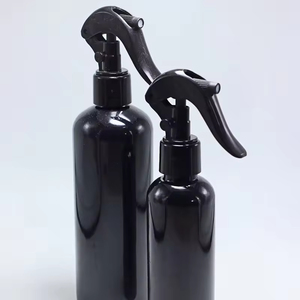 Botellas de Spray de Agua con Gatillo de Plástico Blanco y Negro, Pulverizadores de Niebla Fina de 6oz, 8oz y 16oz, Recargables, para Peluquería, Cabello, Hogar y Salón - Product Image 4