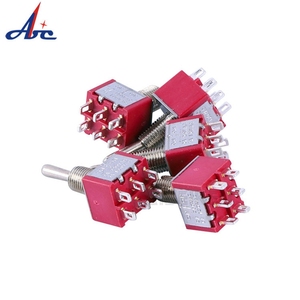 Mini 6-pin ON-OFF-on <span class=keywords><strong>dpdt</strong></span> chuyển đổi chuyển đổi 6A 125VAC 3A 250Vac cho thiết bị điện màu đỏ làm bằng Bakelite - Product Image 3