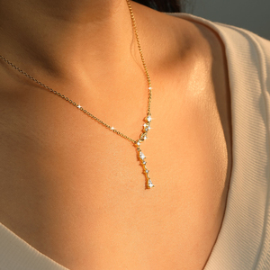 Großhandel Anhänger-Halsketten 14K Goldfilled Birnenförmiger Trendiger Moissanit Asymmetrisches Design Wellen-Statement-Halskette Geschenk Feiner Schmuck - Product Image 6