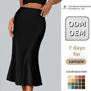 <span class=keywords><strong>Jupe</strong></span> <span class=keywords><strong>mi</strong></span>-<span class=keywords><strong>longue</strong></span> élégante et décontractée en <span class=keywords><strong>satin</strong></span> <span class=keywords><strong>noir</strong></span> uni à taille haute, respirante, personnalisable (ODM/OEM) pour femme - Product Image 2