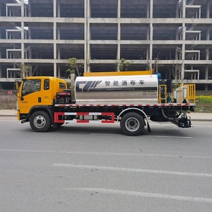 Camión Pulverizador de Asfalto Howo 4x2 de 4 a 16 Toneladas para Pavimentación - Product Image 5