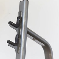 Rack de musculation en acier ASM-E1029, équipement de fitness de qualité supérieure pour les exercices de musculation inclinée.