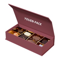 Boîte cadeau en forme de livre rose avec logo en feuille d'or personnalisée, 6 compartiments, insert magnétique, boîte à rabat pour l'emballage de chocolats truffés
