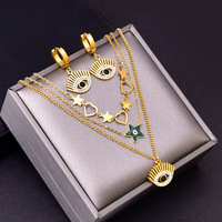Parure de bijoux en acier inoxydable avec coquillage de perles en or 18 carats Parure collier pendentif coeur papillon pour femme Ensemble boucles d'oreilles et bracelet