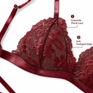 Set di Lingerie Sexy <span class=keywords><strong>Bordeaux</strong></span> con Pizzo Floreale, <span class=keywords><strong>Reggiseno</strong></span> Triangolare e Perizoma in Jersey Trasparente Traspirante, 2 Pezzi, Produzione Diretta con MOQ Basso - Product Image 3