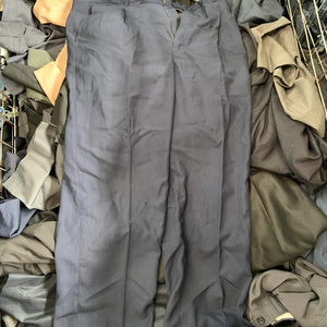 Fardos de <span class=keywords><strong>segunda</strong></span> <span class=keywords><strong>mano</strong></span>, gran promoción, pantalones de traje para hombre, pantalones de traje elegantes y novedosos directos de fábrica - Product Image 4