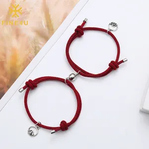 Großhandel Paar Mode Handmade Schmuck Geflochtenes Seil Verstellbar Rot Lucky Red String Armband