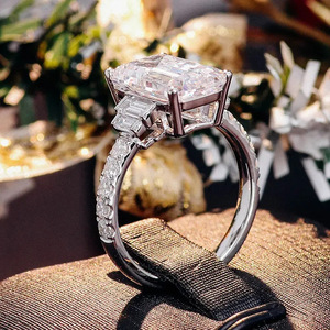 Anello dal Design Quadrato, Anello Semplice da Dito per Donne - Product Image 6