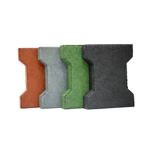 Adoquines de goma con forma de hueso de perro Supersafe de alta demanda, antideslizantes, resistentes, para criar graneros, cubiertas de piscina y patios - Product Image 1