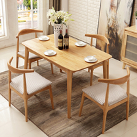 Ensemble de table à manger rectangulaire en bois massif 5 pièces avec 4 chaises rembourrées, ensemble de table à manger moderne avec des chaises de salle à manger fantastiques