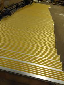 P5 미끄럼 방지 등급 노란색 스트립이있는 Carborunbum 계단 노즈 실내/실외 스텝 노즈 - Product Image 4