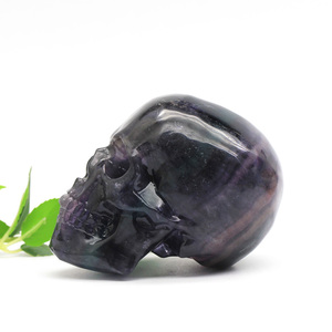 หัวกะโหลกฟลูออไรต์สีรุ้งธรรมชาติ งานแกะสลักด้วยมือ หินบำบัด สำหรับตกแต่งวันฮาโลวีน ลดราคาพิเศษ - Product Image 2