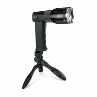 Senter LED T6 Tipe-C USB Isi Ulang W535 dengan 1000 Lumen IP54 untuk Menyelam & Berkemah