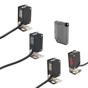 เซ็นเซอร์โฟโตอิเล็กทริกแบบอินดักทีฟ รุ่น OMCH <span class=keywords><strong>E3Z</strong></span> แบบสะท้อนแสงกระจาย ระยะตรวจจับ 5~20 ซม. 2ม.10ม. 3 สาย NPN PNP NO NC ระดับการป้องกัน IP67 - Product Image 1
