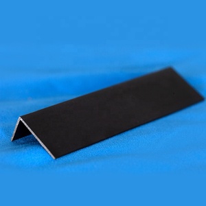 Borde de azulejo protector de esquina de <span class=keywords><strong>PVC</strong></span> en forma de L de ángulo recto para tira de transición de piso de goma Flexible Borde de plástico duradero