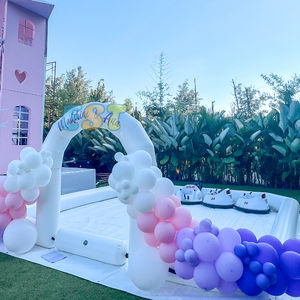 Piste <span class=keywords><strong>de</strong></span> course <span class=keywords><strong>de</strong></span> karts gonflables pour enfants blancs Intérieur Extérieur Enfants autos tamponneuses Arène gonflable avec <span class=keywords><strong>arche</strong></span> - Product Image 5