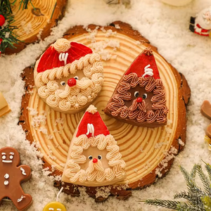 Nouvelle conception de bougie parfumée artisanale en cire de soja en forme de sapin de Noël, respectueuse de l'environnement, pour les fêtes - Product Image 3
