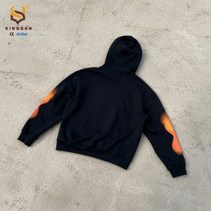 Sweat-shirt à capuche noir personnalisé avec logo, imprimé graphique, manches dégradées, coupe oversize pour homme, style streetwear, Y2K vintage, effet délavé - Product Image 3