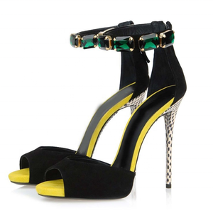 Sandales élégantes noires en daim pour femme, avec gemmes vertes, bride cheville, bout ouvert, talons hauts fins et fermeture éclair - Product Image 1