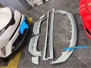 Kit de carrocería de fibra de carbono para actualizaciones del CHR Yaris al modelo ART - Alerón delantero, difusor trasero y faldones laterales - Product Image 6