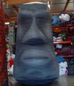 Estatua inflable gigante iluminada de Moái, ídolo de piedra cultural tribal Kahuna, modelo inflable publicitario para la cultura polinesia - Product Image 4