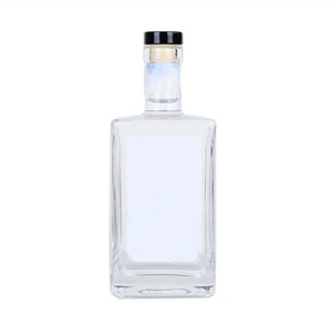 <span class=keywords><strong>Prix</strong></span> <span class=keywords><strong>de</strong></span> gros Crystal Clear 500ml 750ml Bouteilles <span class=keywords><strong>de</strong></span> <span class=keywords><strong>Gin</strong></span> en verre carré Whisky Vodka <span class=keywords><strong>Bouteille</strong></span> pour Tequila - Product Image 3