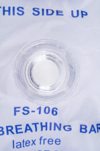 <span class=keywords><strong>CPR</strong></span> penghalang pernapasan, dengan katup satu arah EVA <span class=keywords><strong>CPR</strong></span> bentuk pir pelindung wajah untuk latihan - Product Image 3