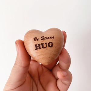Uionen Small Fat Beech Solid Wood <b>Hearts</b> Oil Wrapped <b>Wooden</b> <b>Heart</b> Ornaments Artminds <b>Craft</b> Gifts <b>for</b> Home Decoration - Product Image 3