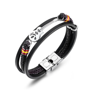 <span class=keywords><strong>Bracelet</strong></span> en cuir synthétique tressé multi-couches à la mode pour homme en acier inoxydable 316L, pour une utilisation quotidienne - Product Image 1