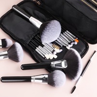 Ensemble de 40 pinceaux de maquillage professionnels avec sac de maquillage à texture crocodile, poils synthétiques, kit de pinceaux pour fond de teint, blush et fard à paupières