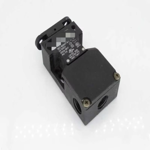 AZ 16 ZVRK-M16-1476-1 Automatisation industrielle PAC Nouveaux contrôleurs dédiés PLC Stock prêt d'origine Contrôleur de programmation de commutateur - Product Image 1