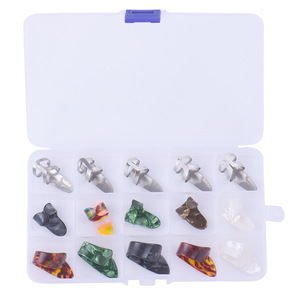 Juego de 15 Púas de Guitarra de Acero Inoxidable para Dedo Índice y Púas de Celuloide para Pulgar, Duraderas, en Empaque OPP, de China - Product Image 4